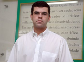 Ex-aluno de Farmácia pretende fazer doutorado no exterior